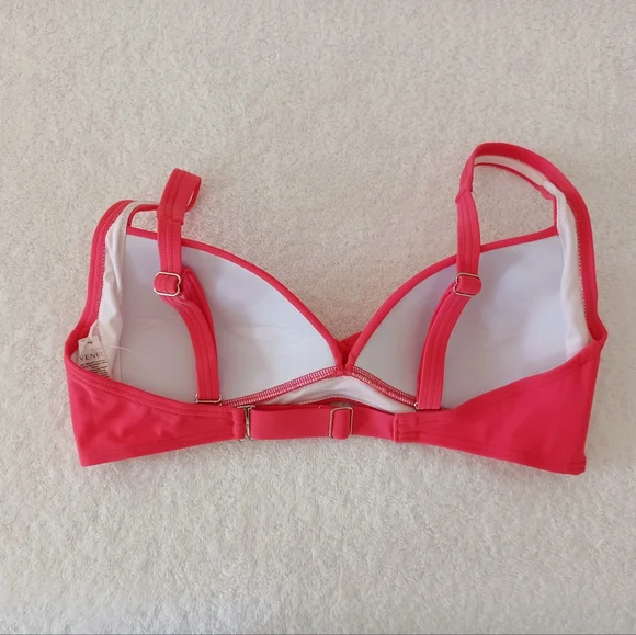 VENUS Pink Twist Bikini Top - Picture 8 of 14